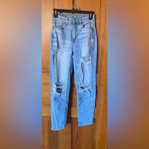 American Eagle Mom Jeans